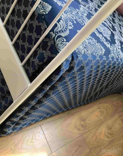 Poduszki, narzuty, obrusy