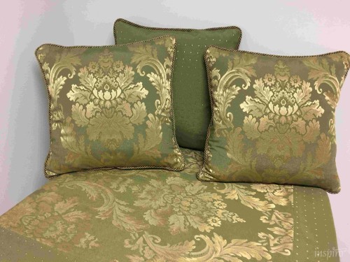 Poduszki, narzuty, obrusy